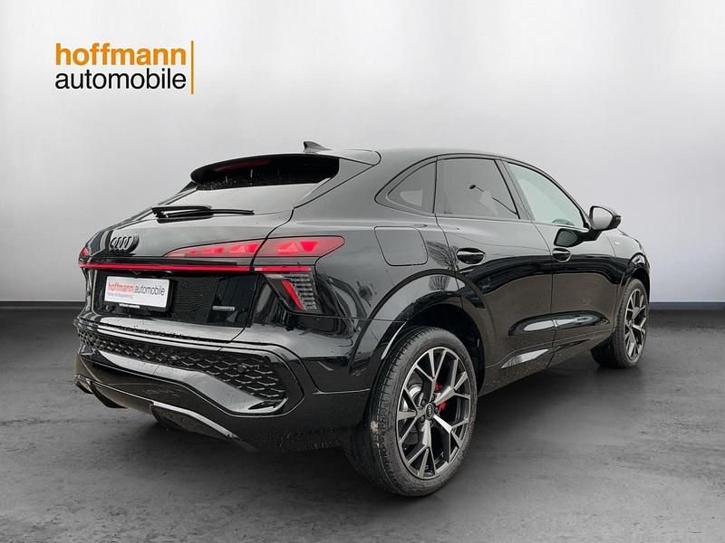 Neu Audi Q3 Sportback Ambiente 265 PS (194 kW) 2026 Schwarz SUV