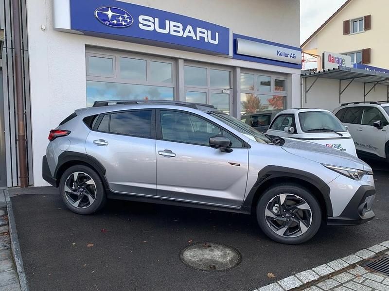 Gebraucht Subaru Crosstrek 136 PS (100 kW) 2025 Silber SUV