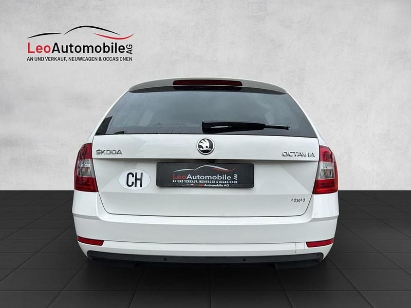 Gebraucht Skoda Octavia Ambition 184 PS (135 kW) 2020 Kombi