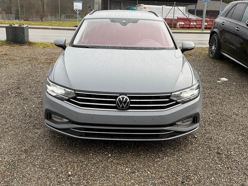 Gebraucht VW Passat Business 150 PS (110 kW) 2022 Kombi