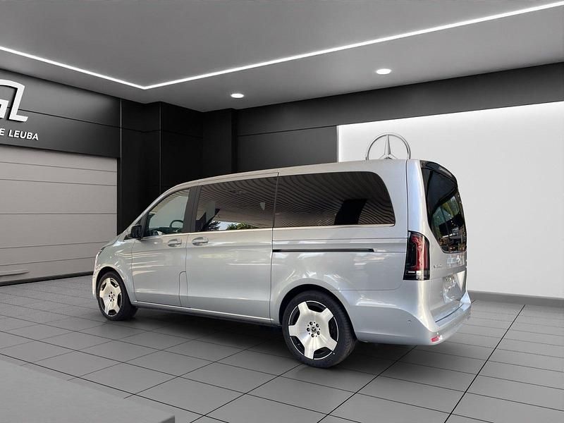 Gebraucht Mercedes V250 Avantgarde 190 PS (139 kW) 2024 Van / Kleinbus