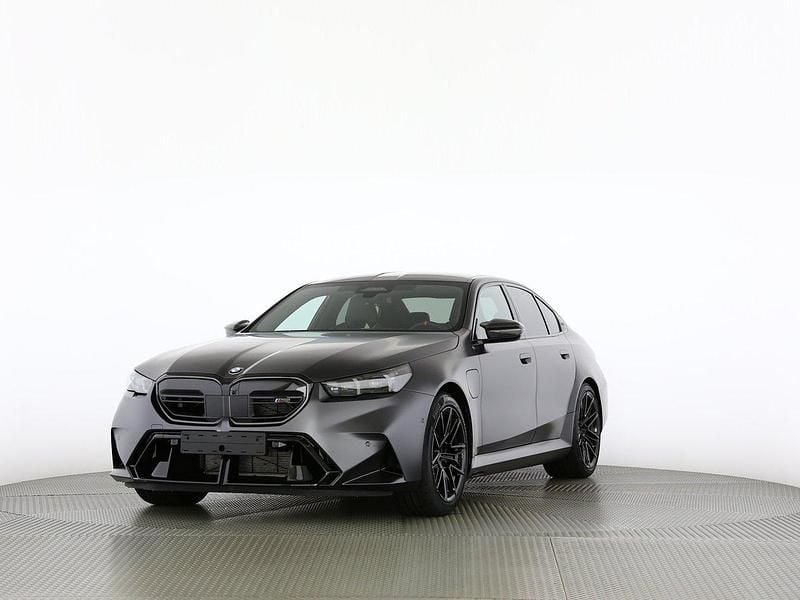 Grau Neu 2025 BMW M5 Comfort Edition Limousine | CHF 158’500 (Etwas zu teuer) - Bild 1/4