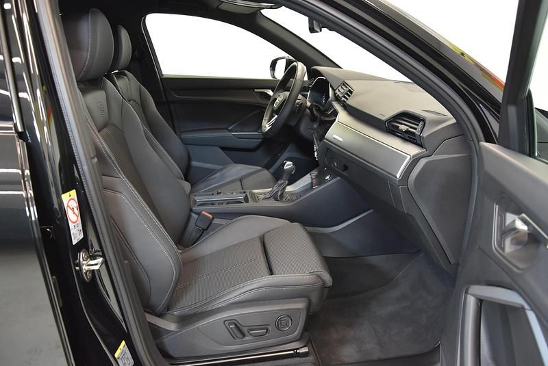 Gebraucht Audi Q3 Attraction 150 PS (110 kW) 2024 SUV