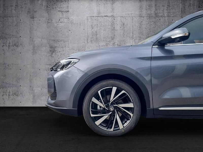 Neu MG ZS Luxury 197 PS (144 kW) 2025 SUV