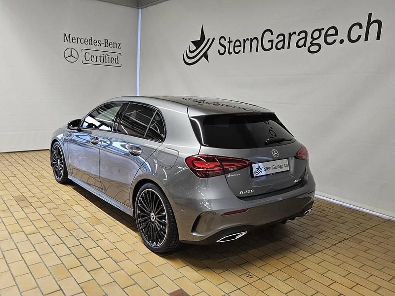 Neu Mercedes A220 AMG line 190 PS (139 kW) 2025 Grau Limousine