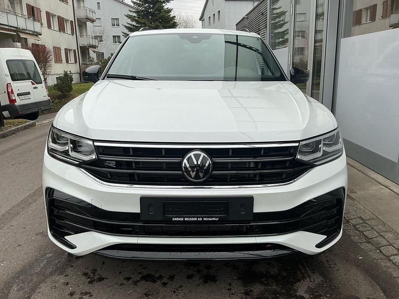Gebraucht VW Tiguan Allspace Style 193 PS (141 kW) 2025 SUV