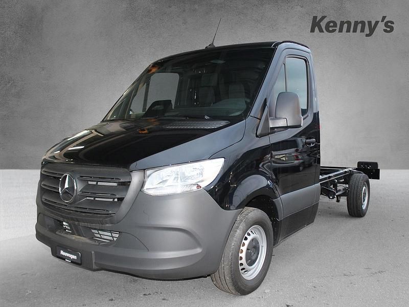 Schwarz Neu 2025 Mercedes Sprinter Van | CHF 59’000 - Bild 1/4