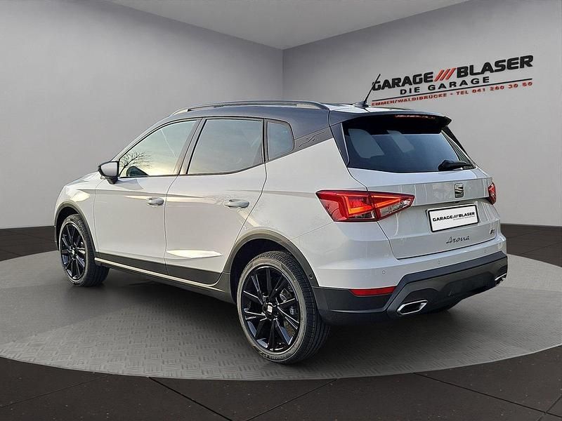 Neu Seat Arona FR 115 PS (84 kW) 2025 Weiss SUV