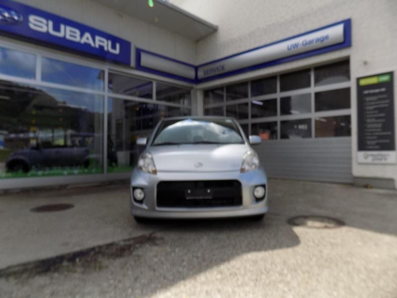 Gebraucht Daihatsu Sirion 91 PS (66 kW) 2009 Silber Kleinwagen