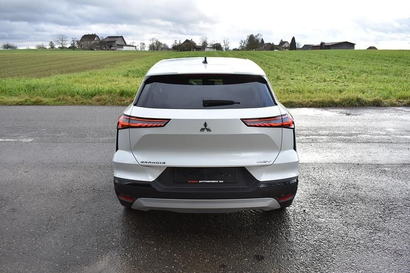 Neu Mitsubishi Grandis Instyle 108 PS (79 kW) 2025 Weiss Kombi