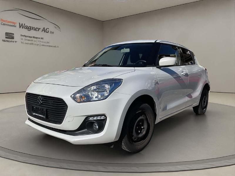 Weiss Gebraucht 2020 Suzuki Swift Kleinwagen | CHF 14’500 (Guter Preis) - Bild 1/4