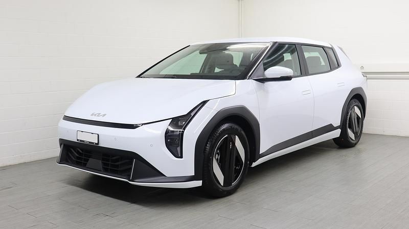 Neu Kia EV4 150 kW (204 PS) 2025 Weiss Limousine