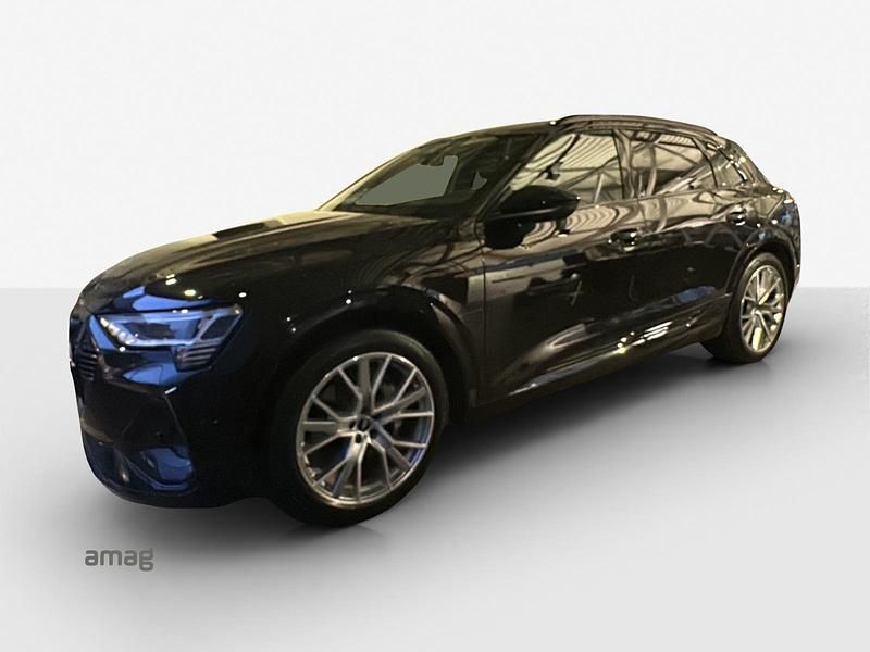 Mythosschwarz metallic Gebraucht 2021 Audi e-tron S-Line SUV | CHF 39’900 (Etwas zu teuer) - Bild 1/4
