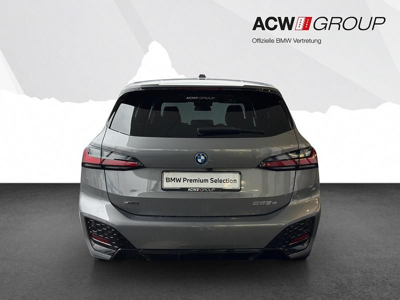 Gebraucht BMW 225 Active Tourer Shadowline 245 PS (180 kW) 2024 Van / Kleinbus