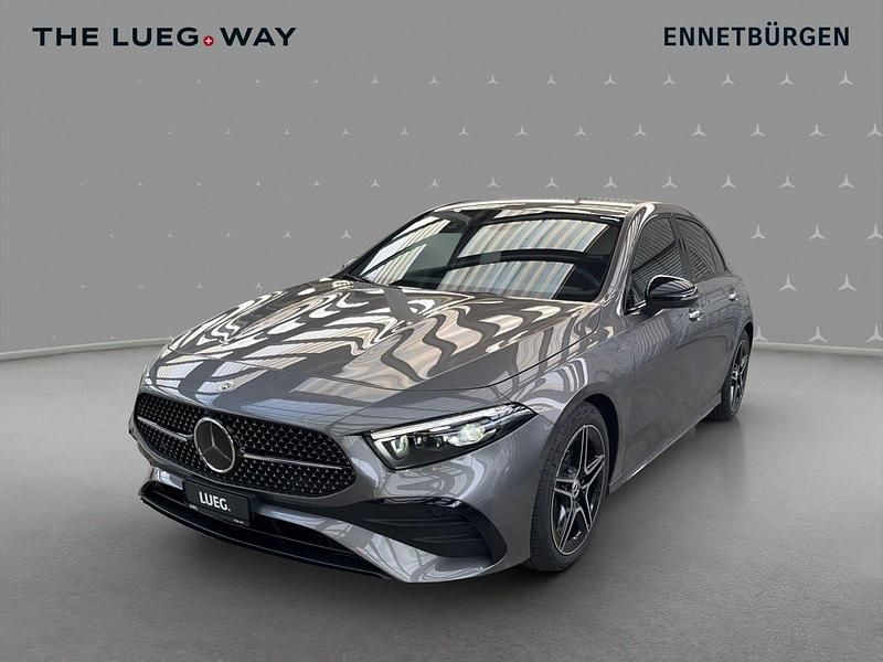 Gebraucht Mercedes A180 AMG Line Premium 136 PS (100 kW) 2024 Grau Limousine