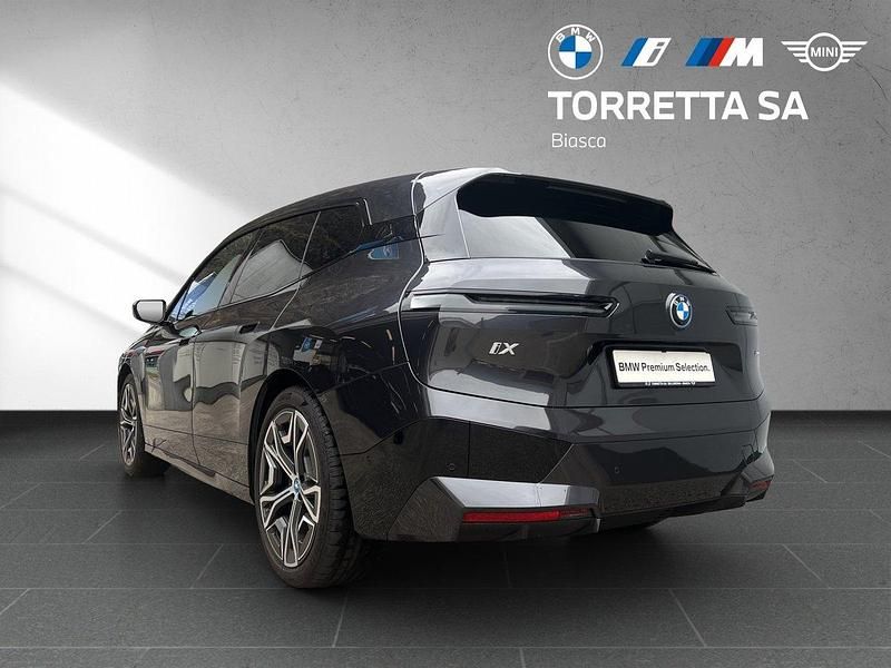 Gebraucht BMW iX Exclusive 240 kW (327 PS) 2022 Grau SUV