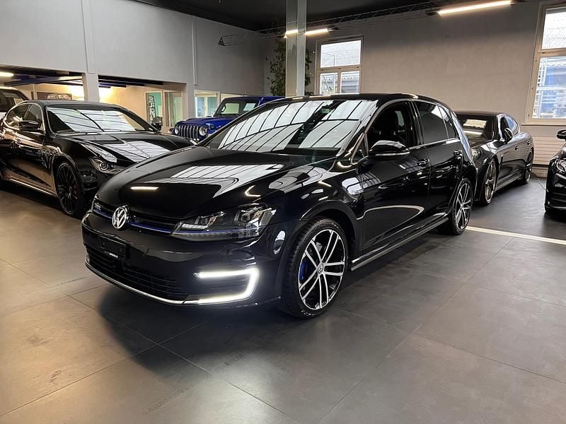 Gebraucht 2015 VW Golf VII GTE | CHF 14’990 (Etwas zu teuer) - Bild 1/4