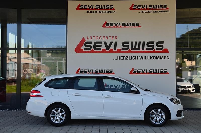 Gebraucht Peugeot 308 SW 130 PS (95 kW) 2017 Kombi