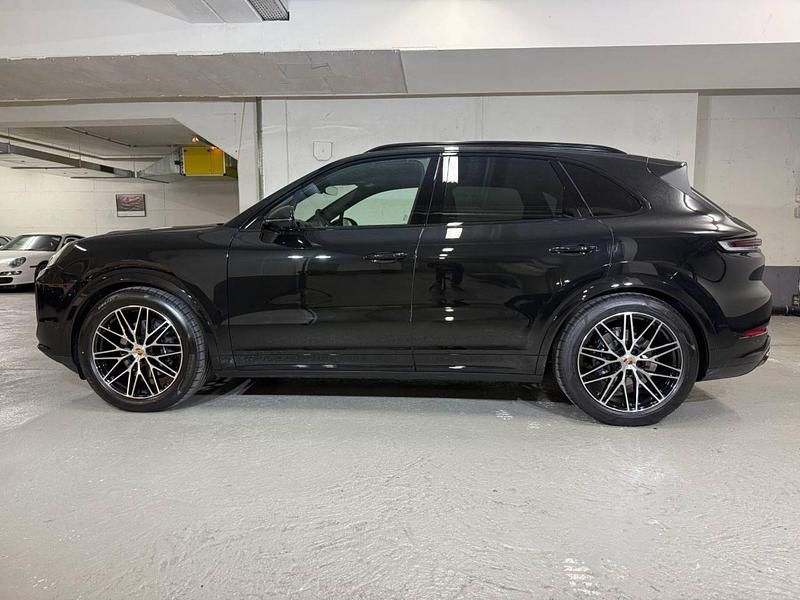 Neu Porsche Cayenne Black Edition 353 PS (259 kW) 2025 SUV
