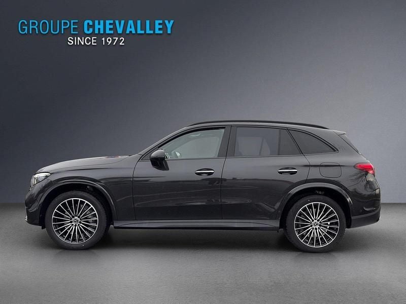 Neu Mercedes GLC300e 313 PS (230 kW) 2026 Grau SUV