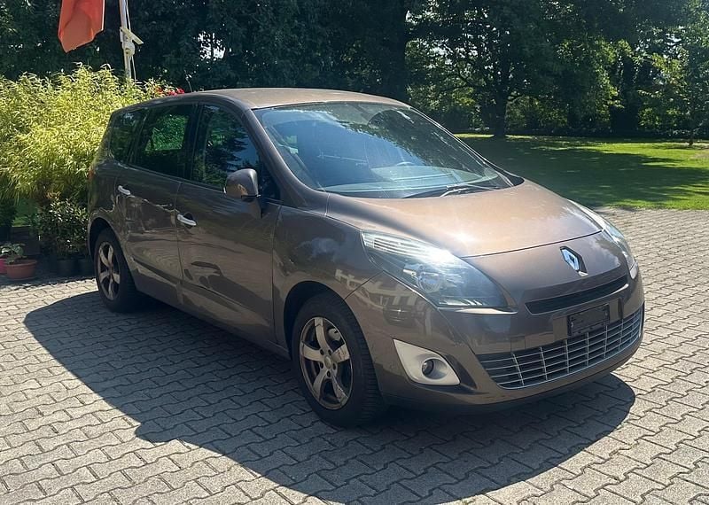 Gebraucht Renault Grand Scénic III Expression 131 PS (96 kW) 2011 Van / Kleinbus