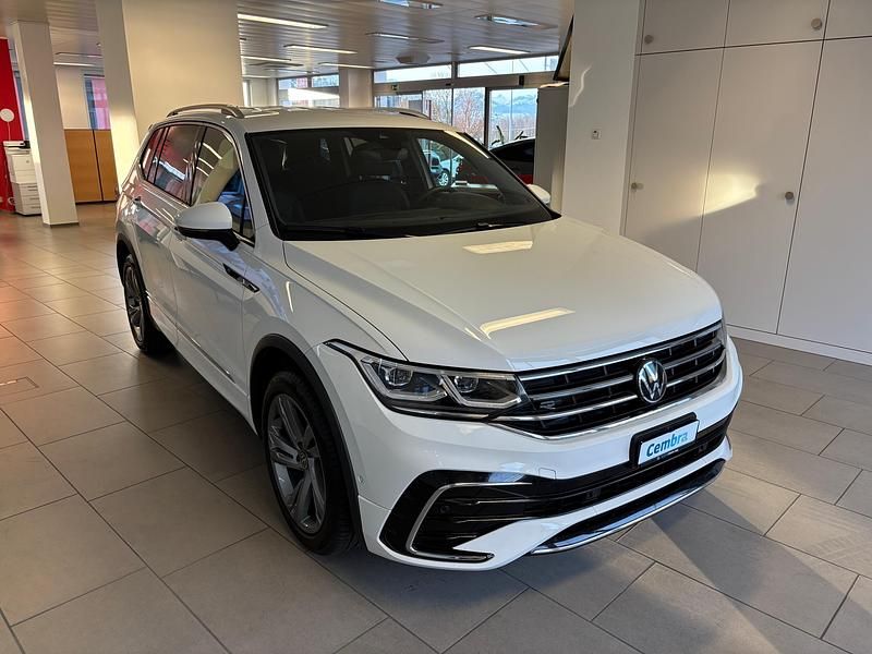 Gebraucht VW Tiguan Allspace R-line 193 PS (141 kW) 2024 SUV