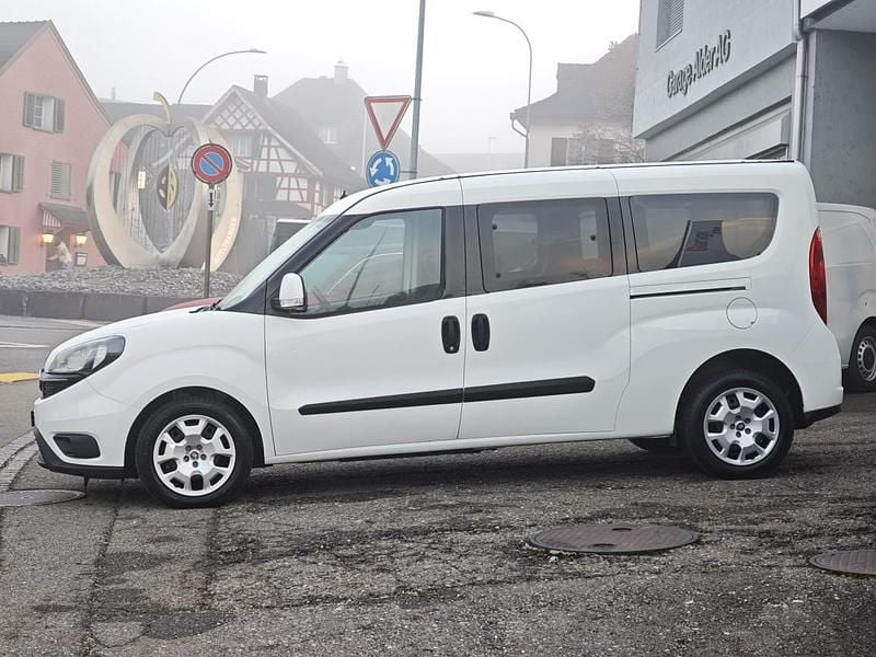 Weiss Gebraucht 2021 Fiat Doblò Van / Kleinbus | CHF 25’900 (Fairer Preis) - Bild 1/4