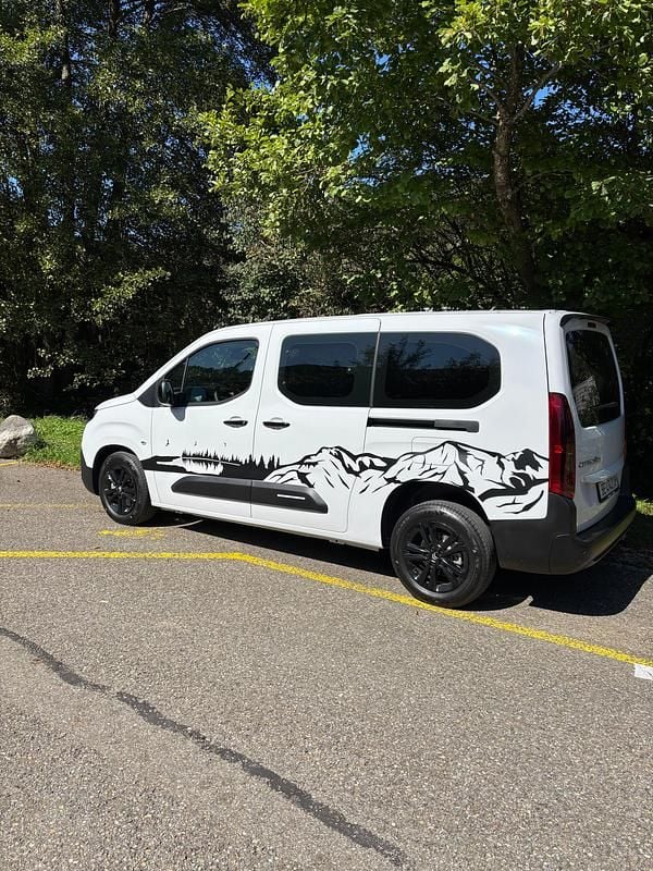 Gebraucht Citroën Berlingo 130 PS (95 kW) 2025 Van / Kleinbus