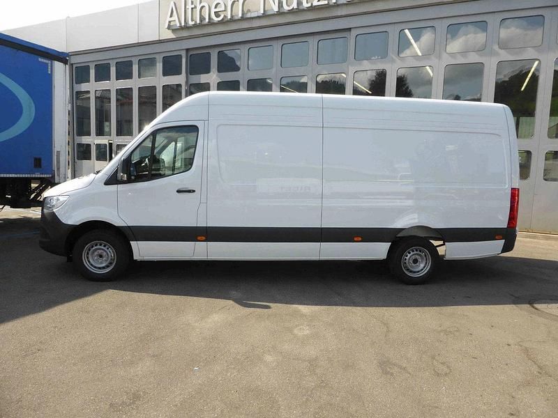 Gebraucht Mercedes Sprinter 150 PS (110 kW) 2024 Van