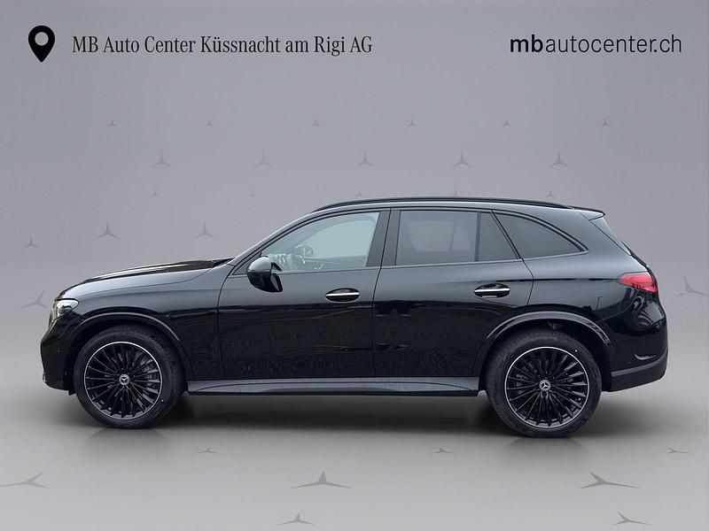 Neu Mercedes GLC220 AMG line 220 PS (161 kW) 2025 Schwarz SUV