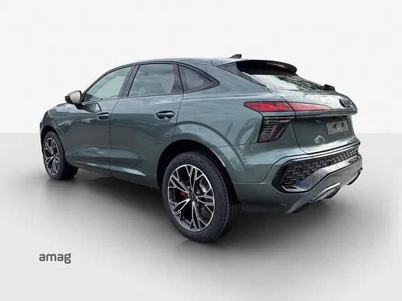 Neu Audi Q3 Advanced 272 PS (200 kW) 2026 Salbeigrün metallic SUV