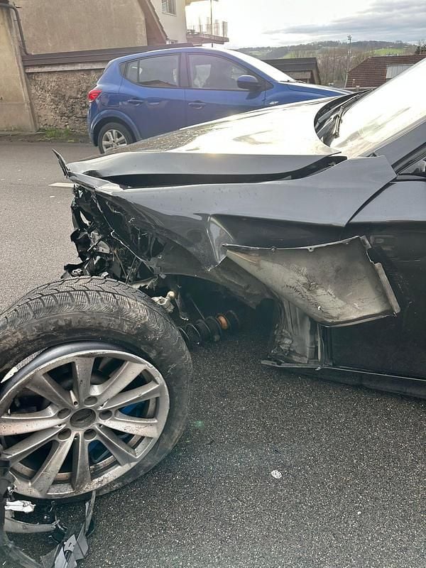 Gebraucht BMW 530 258 PS (189 kW) 2013 Kombi