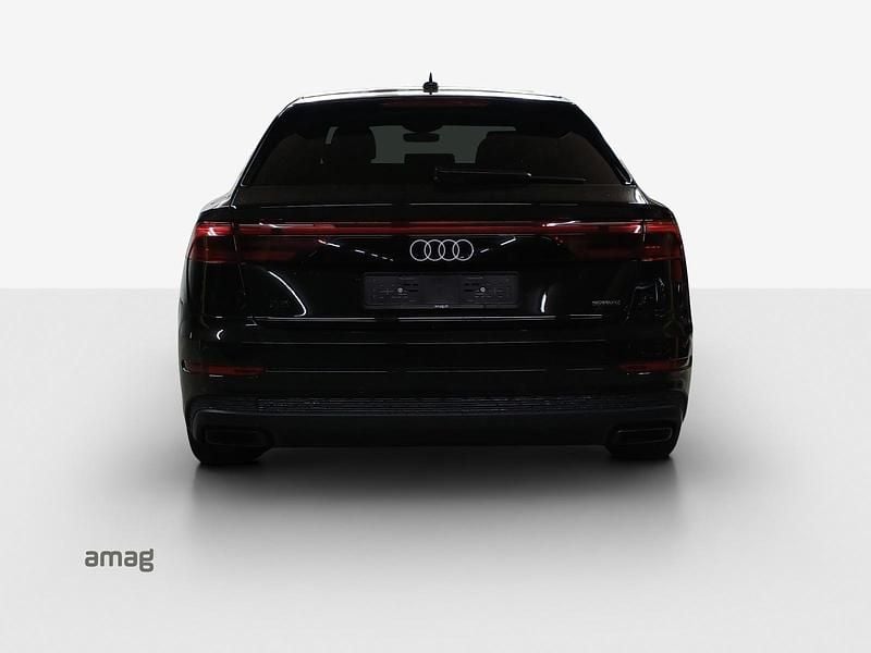 Gebraucht Audi Q8 Ambiente 394 PS (289 kW) 2025 Schwarz SUV