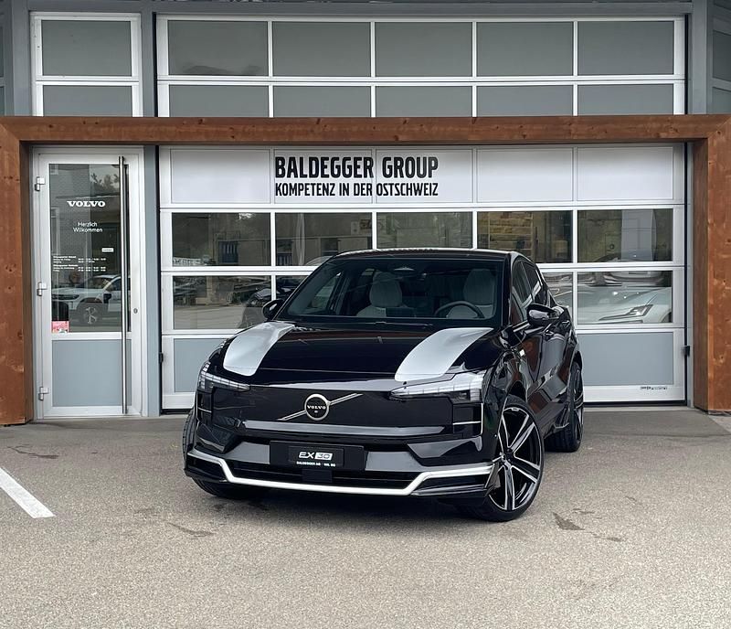 Neu 2025 Volvo EX30 Ultra SUV | CHF 53’890 - Bild 1/4