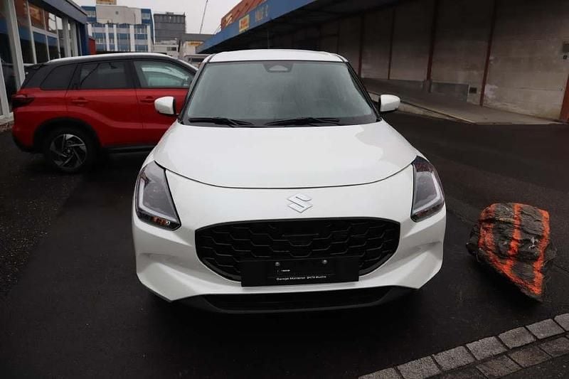 Neu Suzuki Swift 82 PS (60 kW) 2026 Weiss Limousine