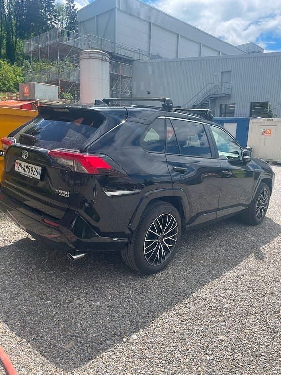 Gebraucht 2022 Toyota RAV4 Hybrid Trend SUV | CHF 40’000 (Fairer Preis) - Bild 1/4