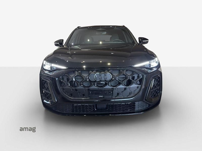 Neu Audi Q5 Ambiente 367 PS (269 kW) 2025 Mythosschwarz metallic SUV