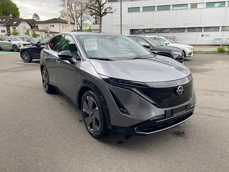 Neu Nissan Ariya Evolve 289 kW (394 PS) 2025 Grau SUV
