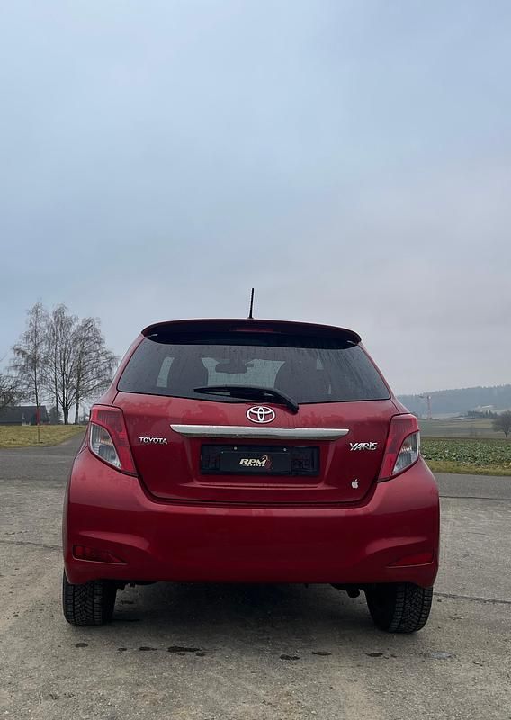 Gebraucht Toyota Yaris Sol 99 PS (72 kW) 2011 Kleinwagen