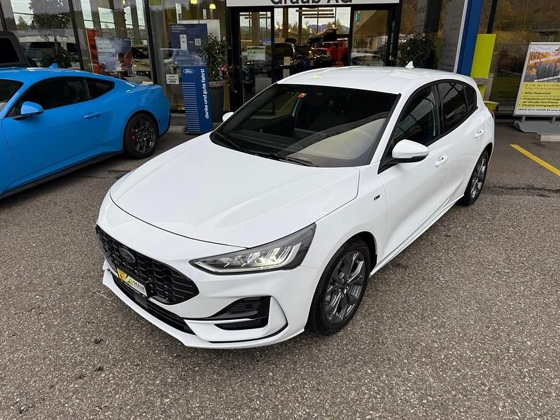 Gebraucht Ford Focus ST-Line X 155 PS (114 kW) 2025 Weiss Limousine