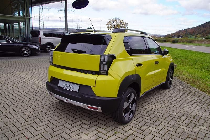 Neu Fiat Grande Panda La Prima 83 kW (113 PS) 2025 Kleinwagen