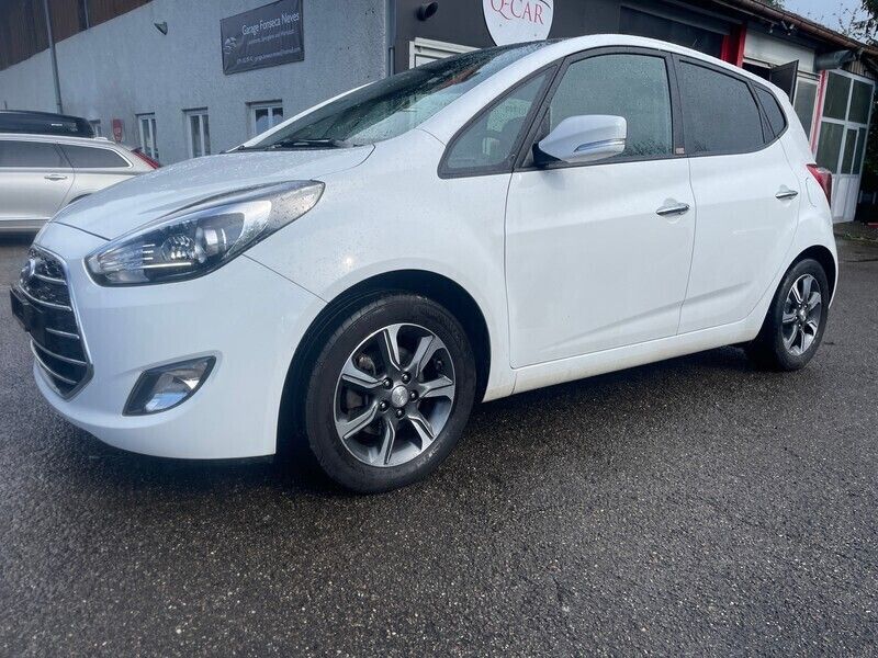 Gebraucht Hyundai ix20 125 PS (91 kW) 2017 Kleinwagen