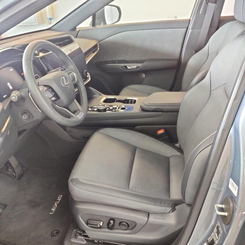 Gebraucht Lexus RZ 450e 230 kW (313 PS) 2023 Blau SUV