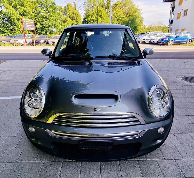 Gebraucht 2005 Mini Cooper S Kleinwagen | CHF 2’900 - Bild 1/4