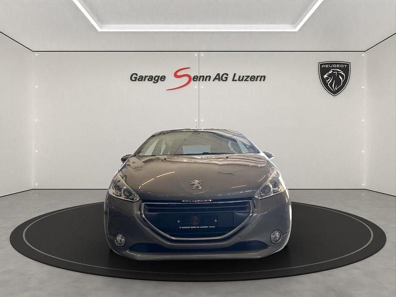 Gebraucht 2015 Peugeot 208 Allure Kleinwagen | CHF 6’900 (Guter Preis) - Bild 1/4