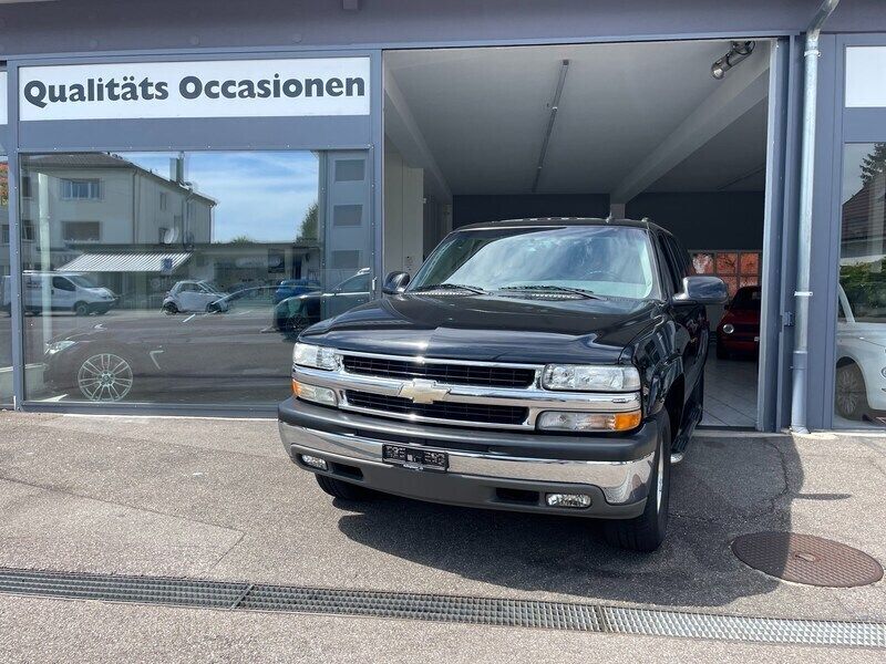 Gebraucht 2002 Chevrolet Suburban LT SUV | CHF 19’990 - Bild 1/4