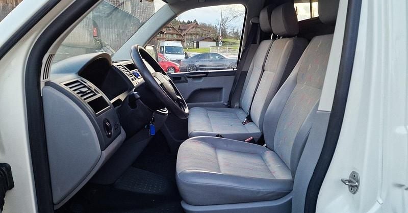 Gebraucht VW T5 131 PS (96 kW) 2008 Van