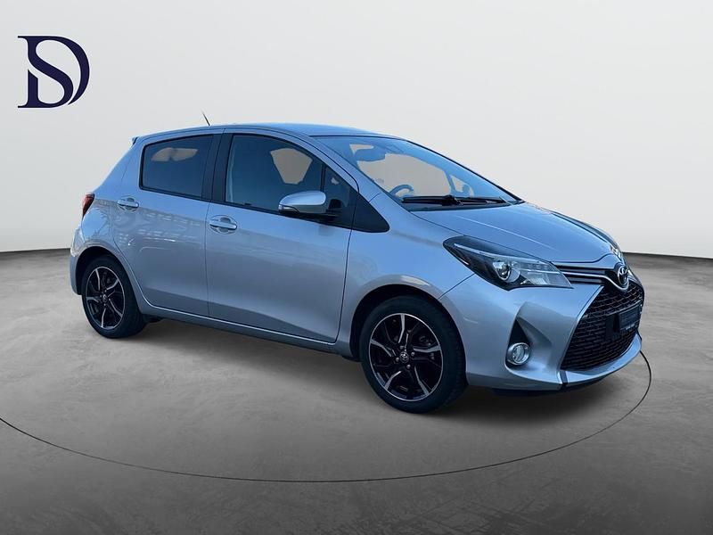 Gebraucht Toyota Yaris Luna 99 PS (72 kW) 2016