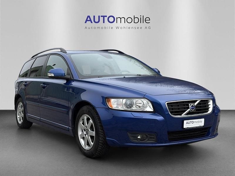 Gebraucht Volvo V50 Momentum 109 PS (80 kW) 2010 Kombi