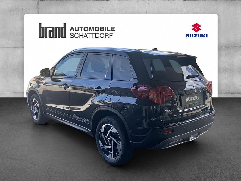 Gebraucht Suzuki Vitara 116 PS (85 kW) 2024 SUV